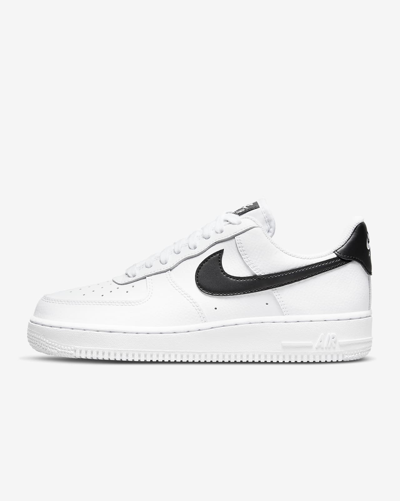 Nike Air Force 1 '07 Kadın Ayakkabısı