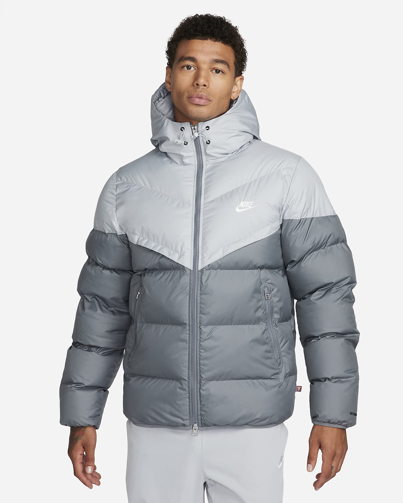 Pánská péřová bunda Nike Windrunner PrimaLoft® Storm-FIT s kapucí