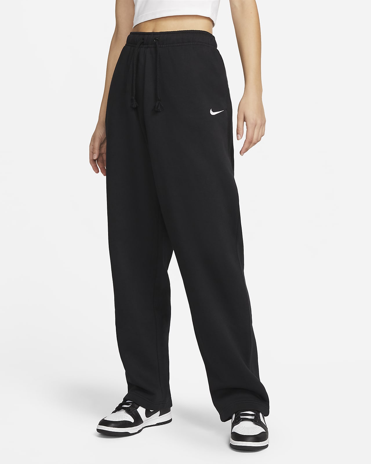 Nike Sportswear Collection Essential fleecebukse med åpen fald og mellomhøyt liv til dame