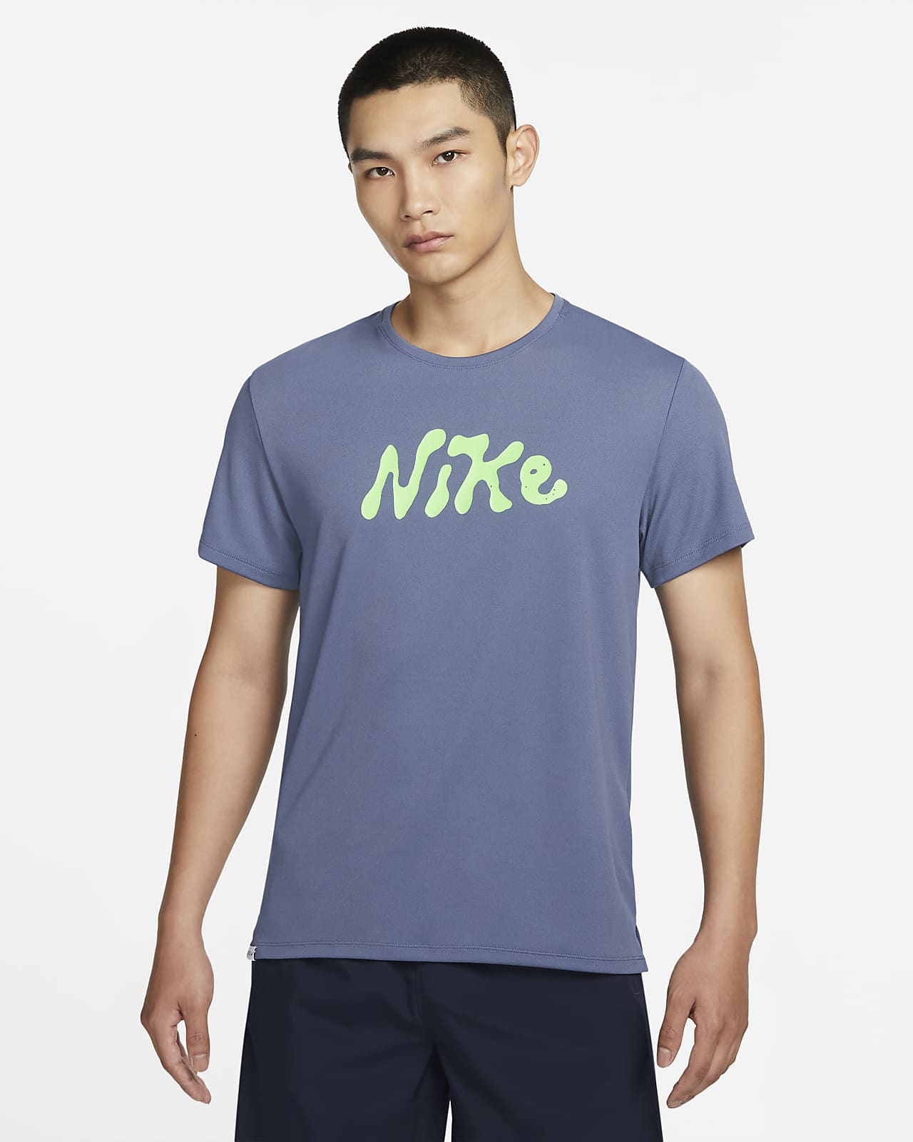 เสื้อวิ่งแขนสั้นผู้ชาย Nike Dri-FIT UV Miler Studio '72