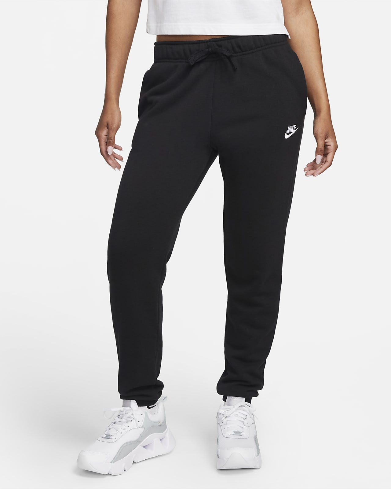 Nike Sportswear Club Fleece Joggingbroek met halfhoge taille voor dames