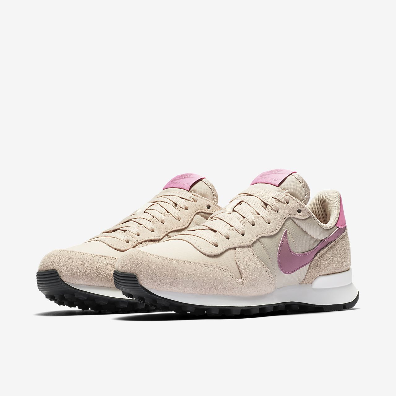 nike internationalist women pink