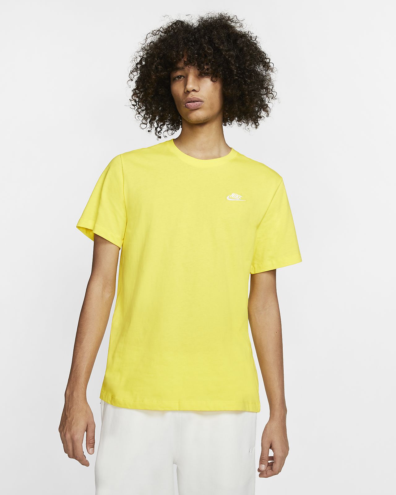 nike sportswear club t shirt