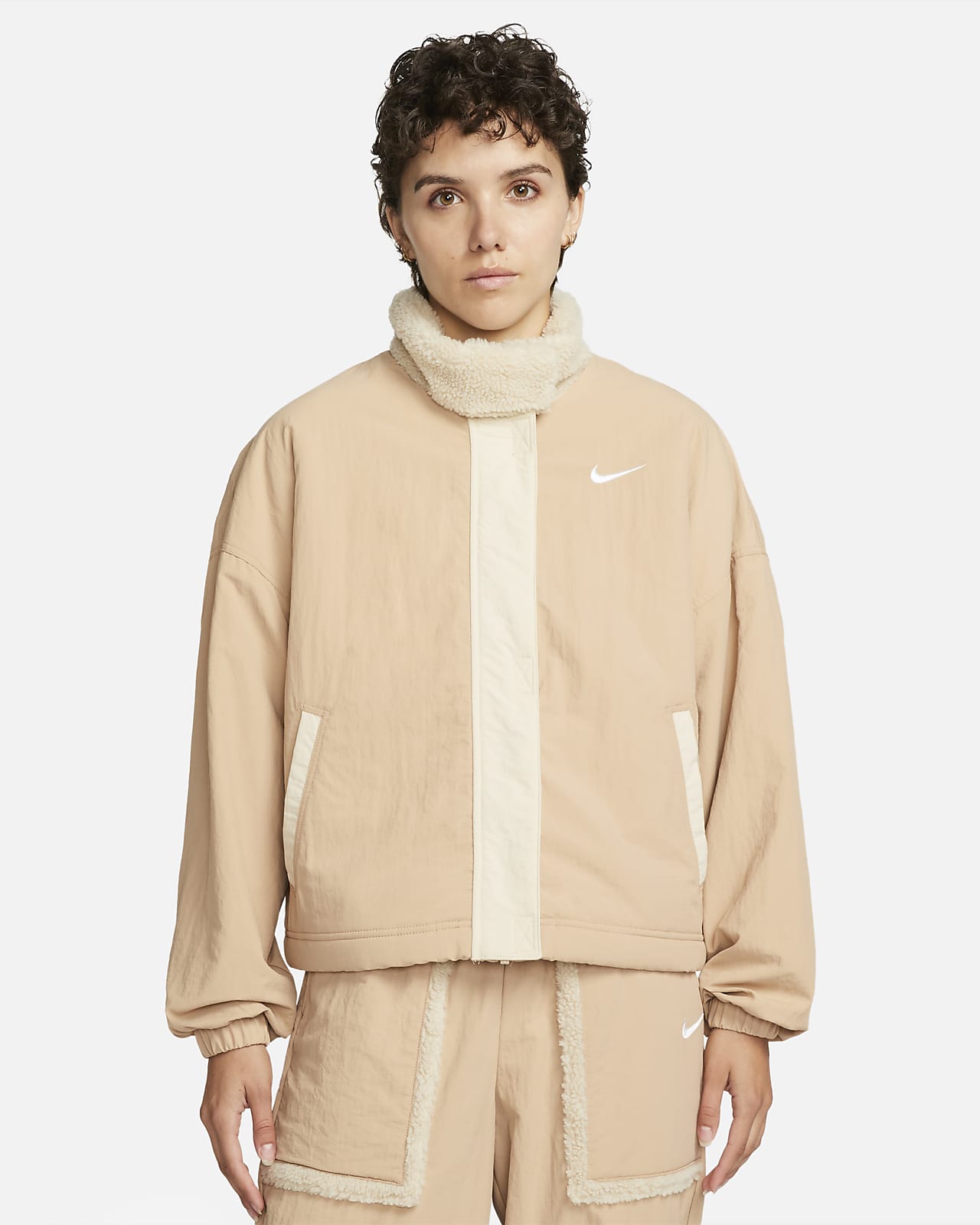 Giacca in tessuto foderata in fleece Nike Sportswear Essential – Donna
