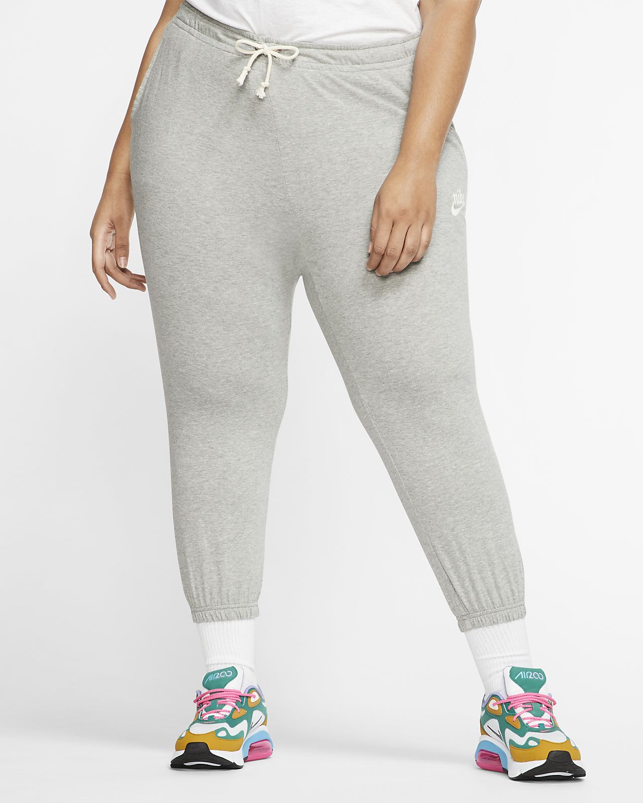 plus size nike capris