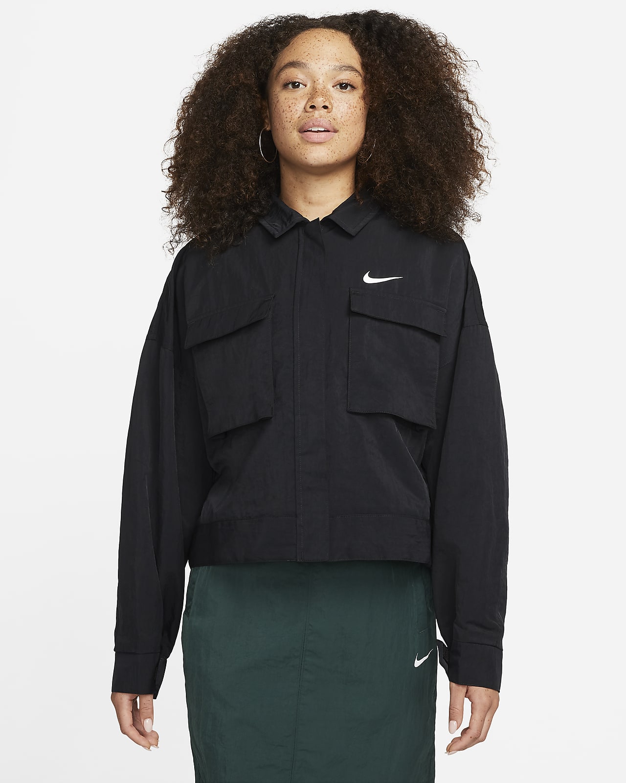 Nike Sportswear Essential Women's Woven Jacket. Nike CZ