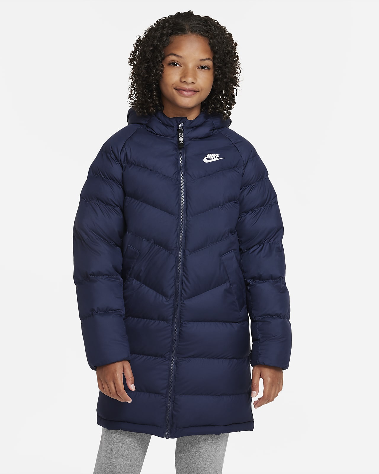Nike Sportswear Parka mit Kapuze und Synthetikfüllung für ältere Kinder