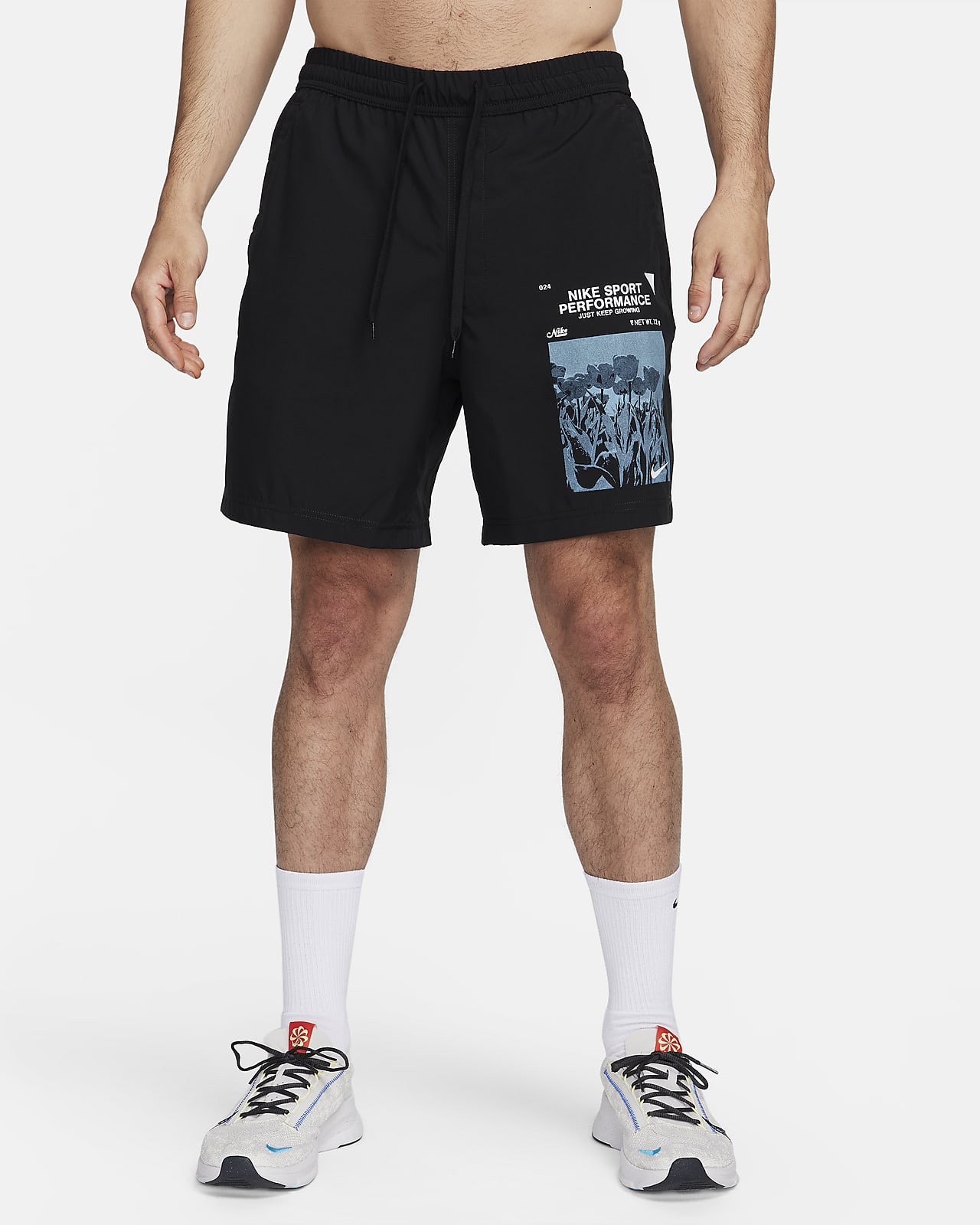 Shorts versátiles Dri-FIT de 18 cm sin forro para hombre Nike Form