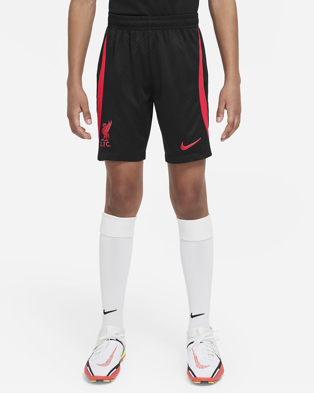 Liverpool F.C. Strike Older Kids' Nike Dri-FIT Knit Football Shorts