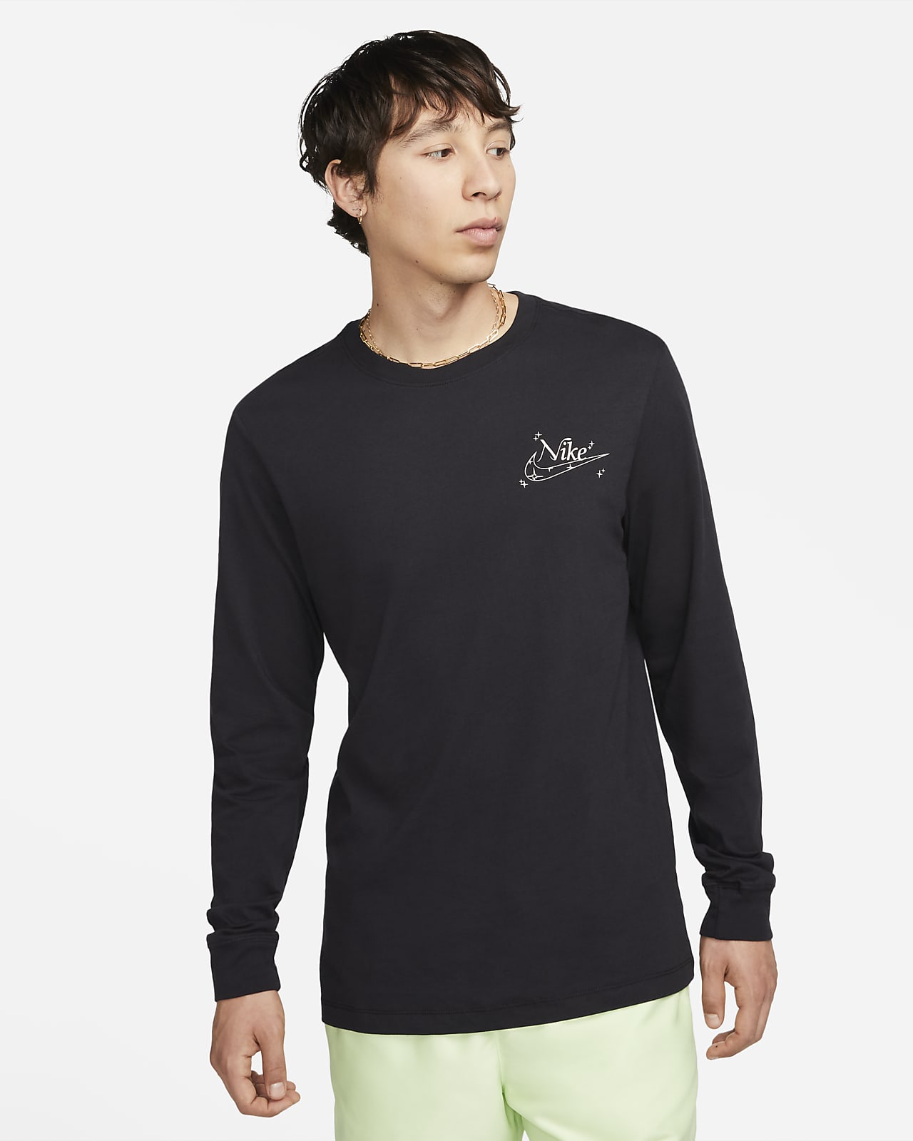 Nike Sportswear Men's Long-Sleeve T-Shirt. Nike AE