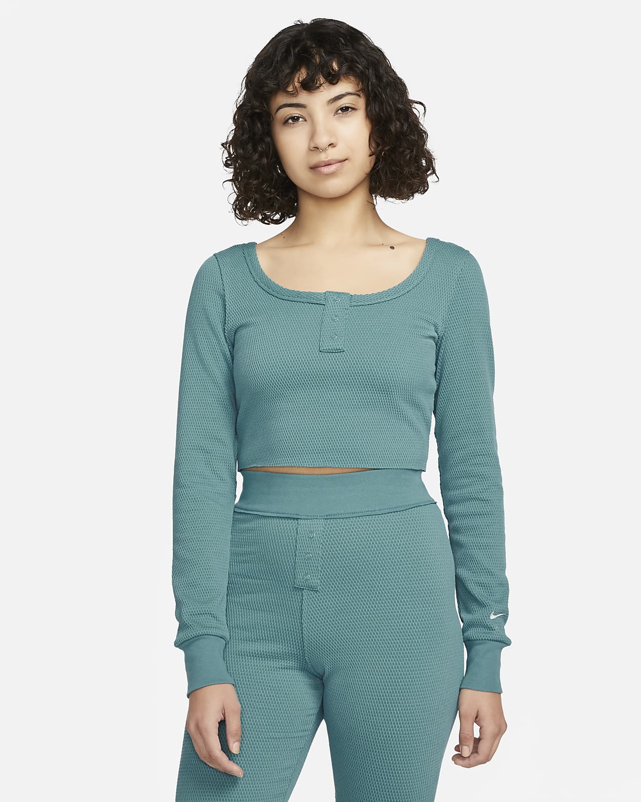 Nike Sportswear Everyday Modern Women's Long-Sleeve Crop Top