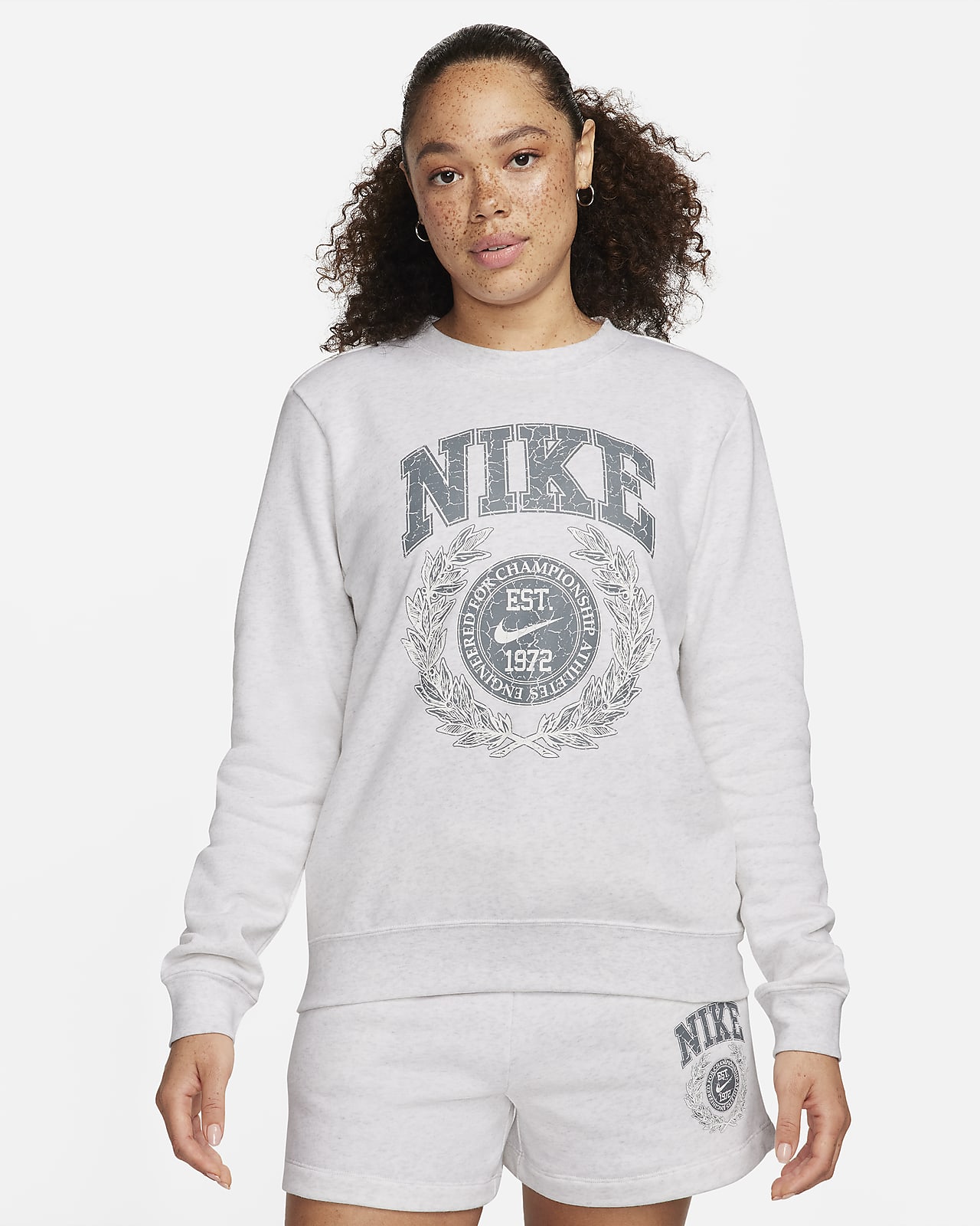 Nike Sportswear Club Fleece Women's Crew-Neck Sweatshirt