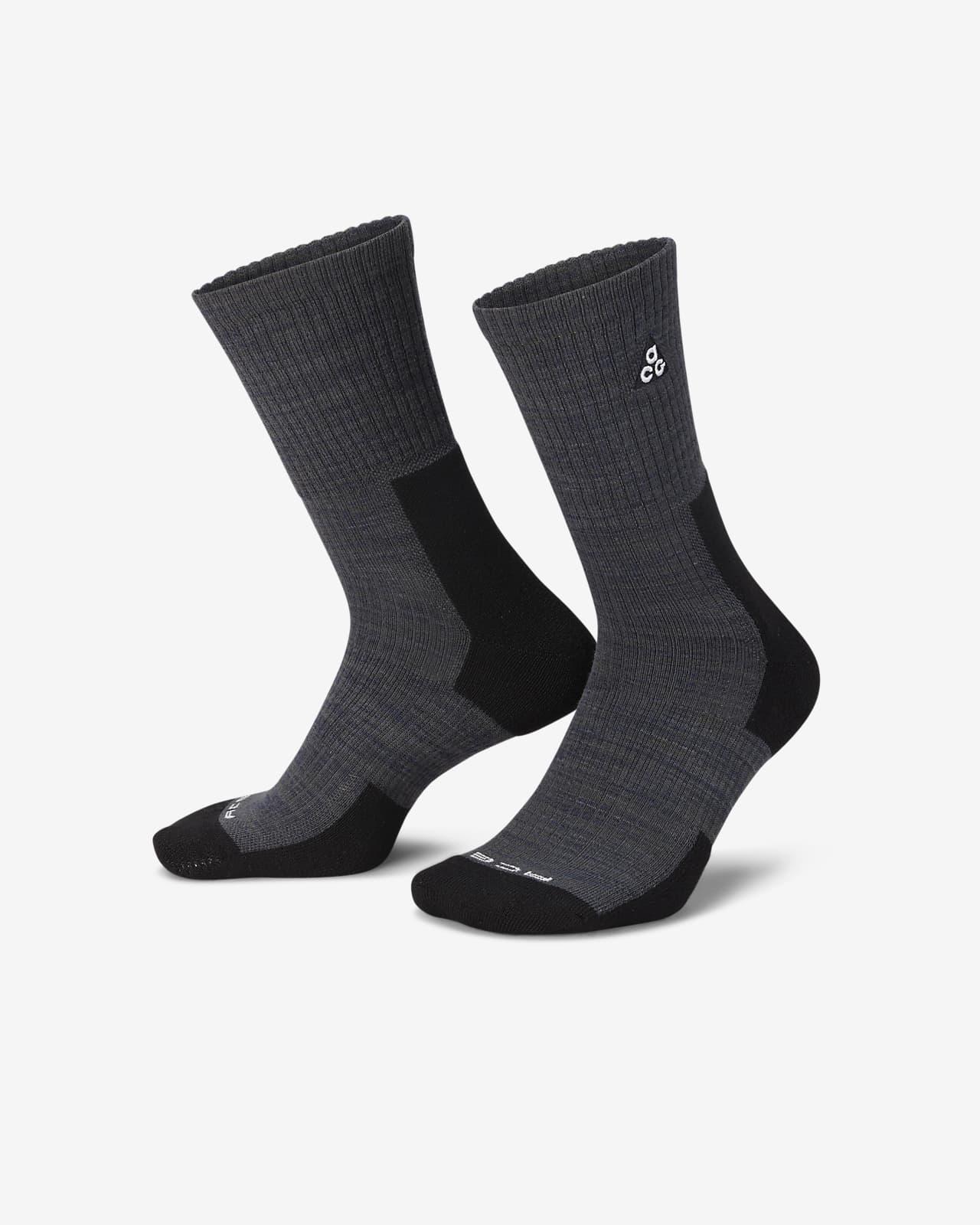 Κάλτσες μεσαίου ύψους με αντικραδασμική προστασία Nike ACG Everyday (ένα ζευγάρι)