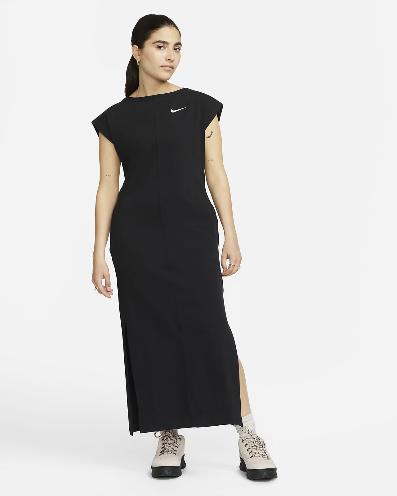 Nike Sportswear Women's Short-Sleeve Midi Dress. Nike IE