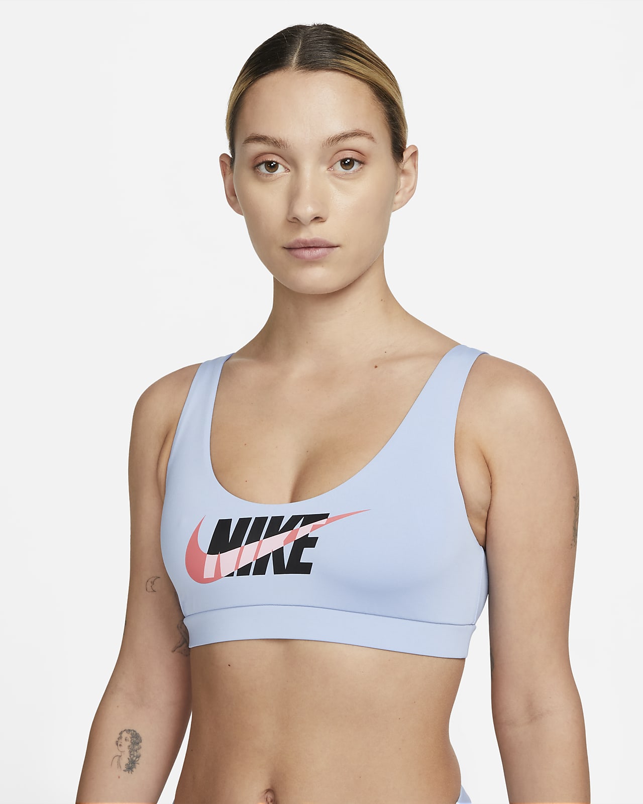 Parte superior de traje de baño con cuello en forma de U para mujer Nike