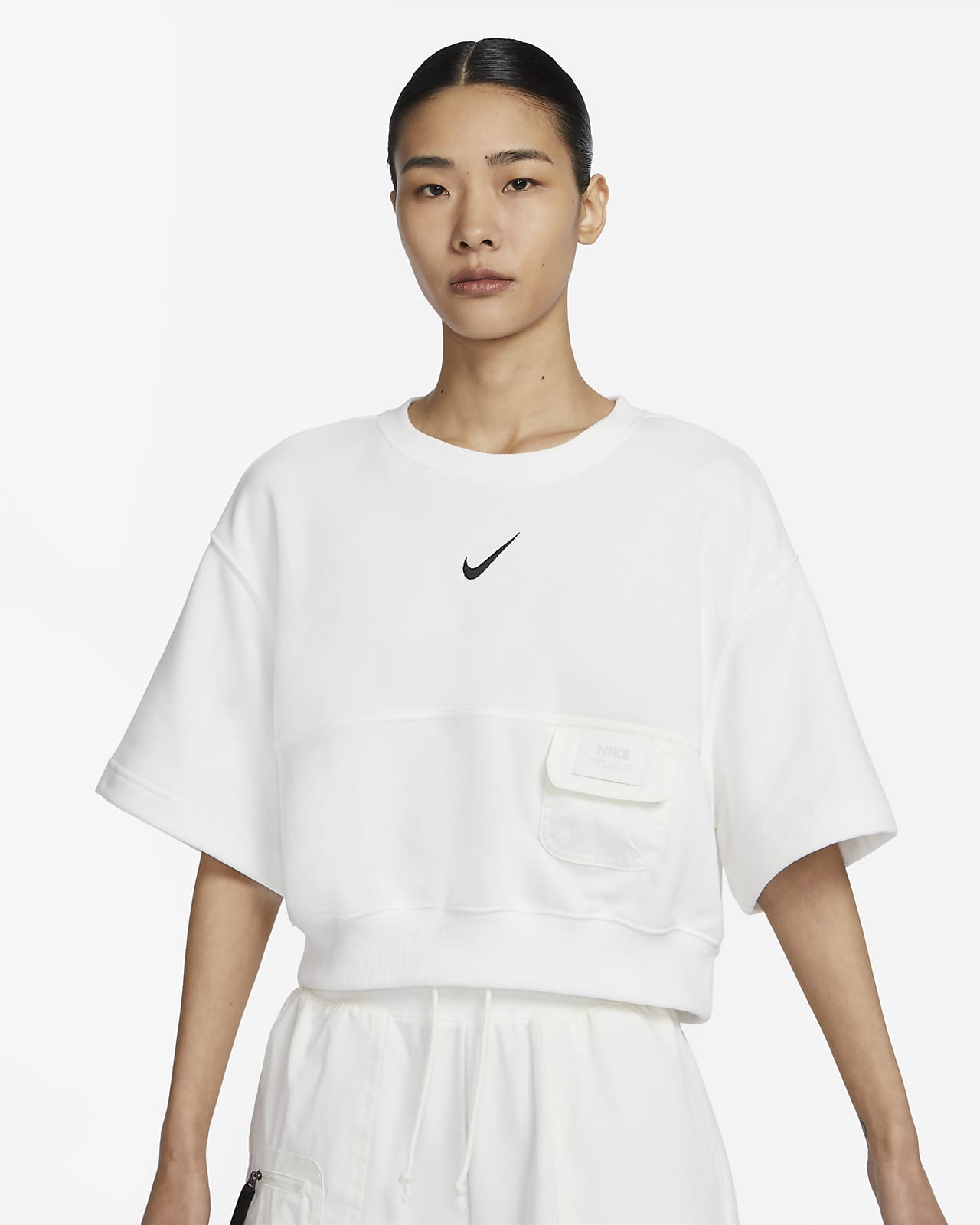 เสื้อแขนสั้นผ้าเฟรนช์เทรีผู้หญิง Nike Sportswear City Utility