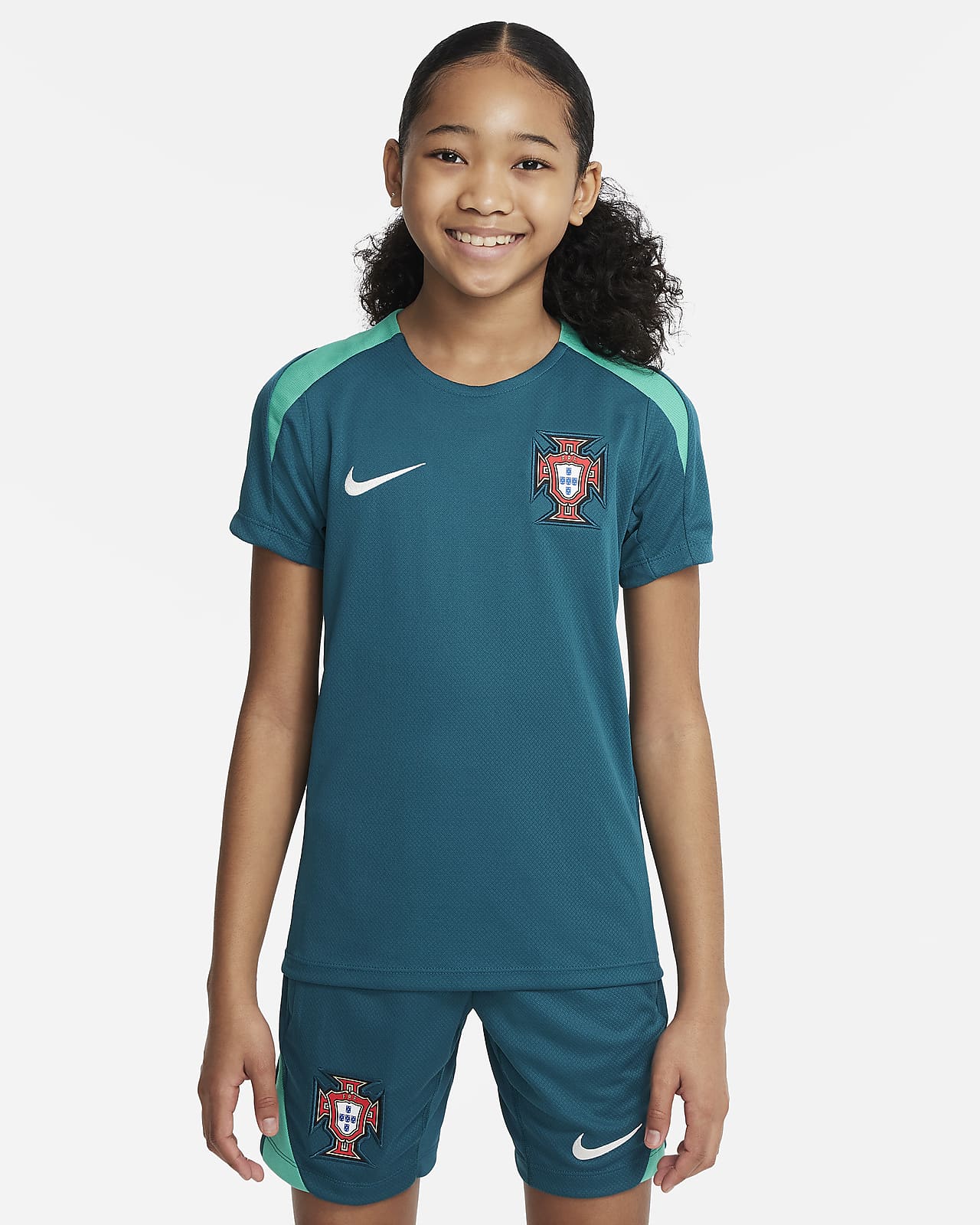 Camisola de futebol de malha de manga curta Nike Dri-FIT Strike Portugal Júnior
