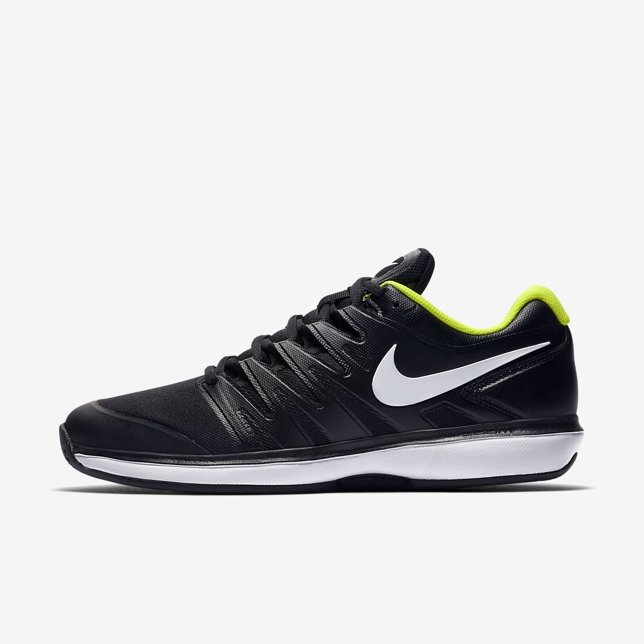 Clay Tennis Shoe. Nike HU