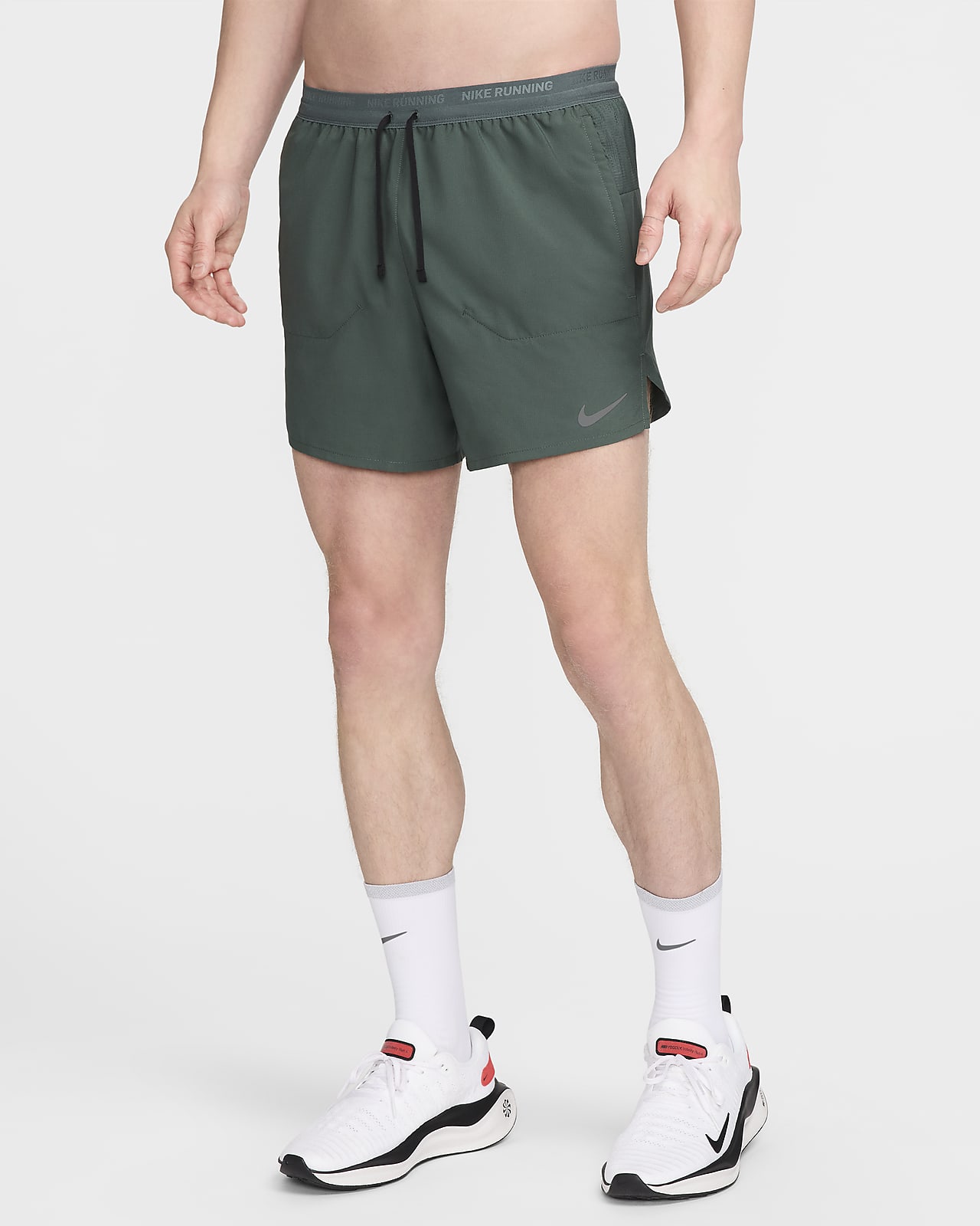 Shorts de running Dri-FIT de 13 cm 2 en 1 para hombre Nike Stride