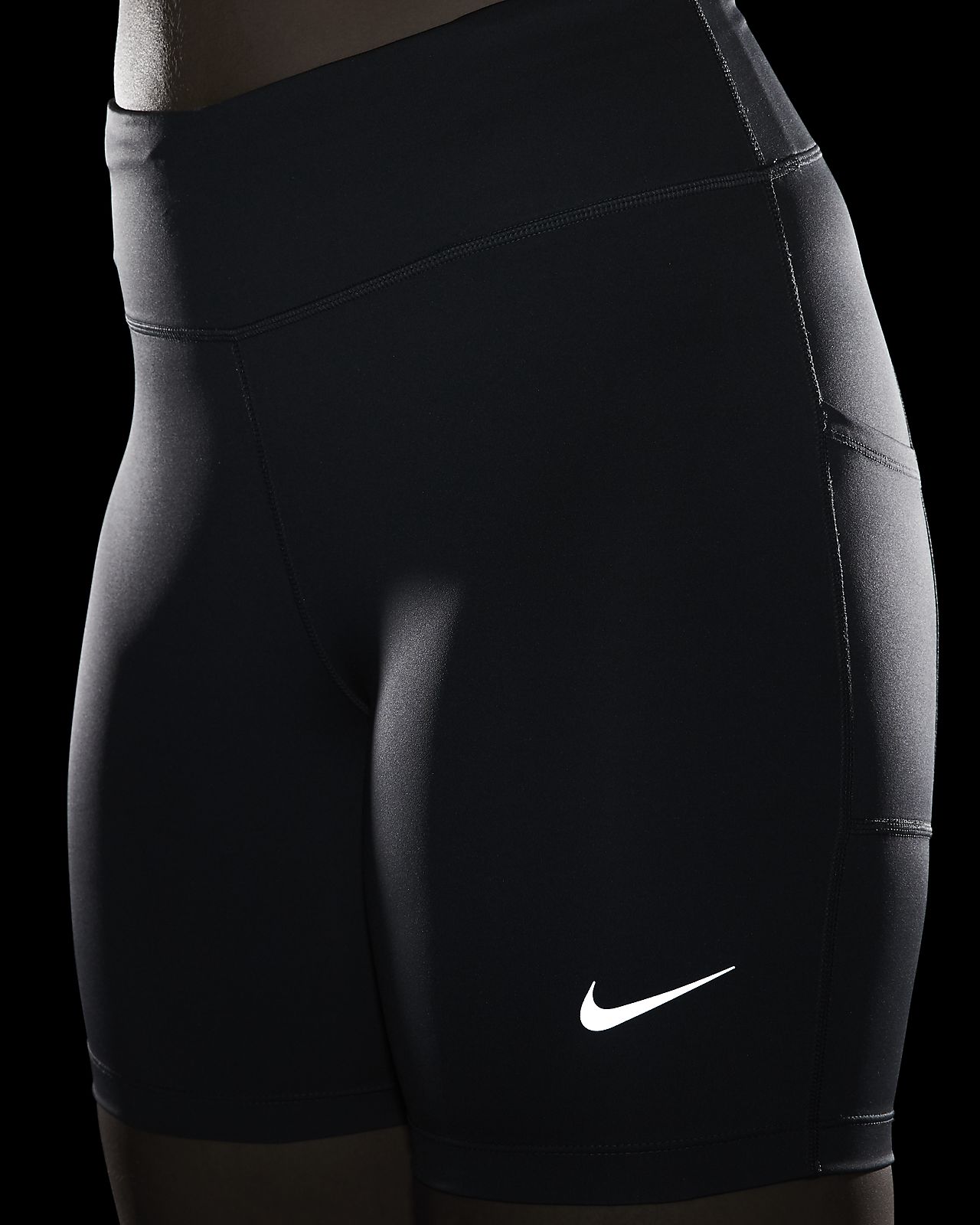 Nike Fast Hardloopshorts voor dames (grote maten, 18 cm) Nike Fast Hardloopshorts voor dames (grote maten, 18 cm)