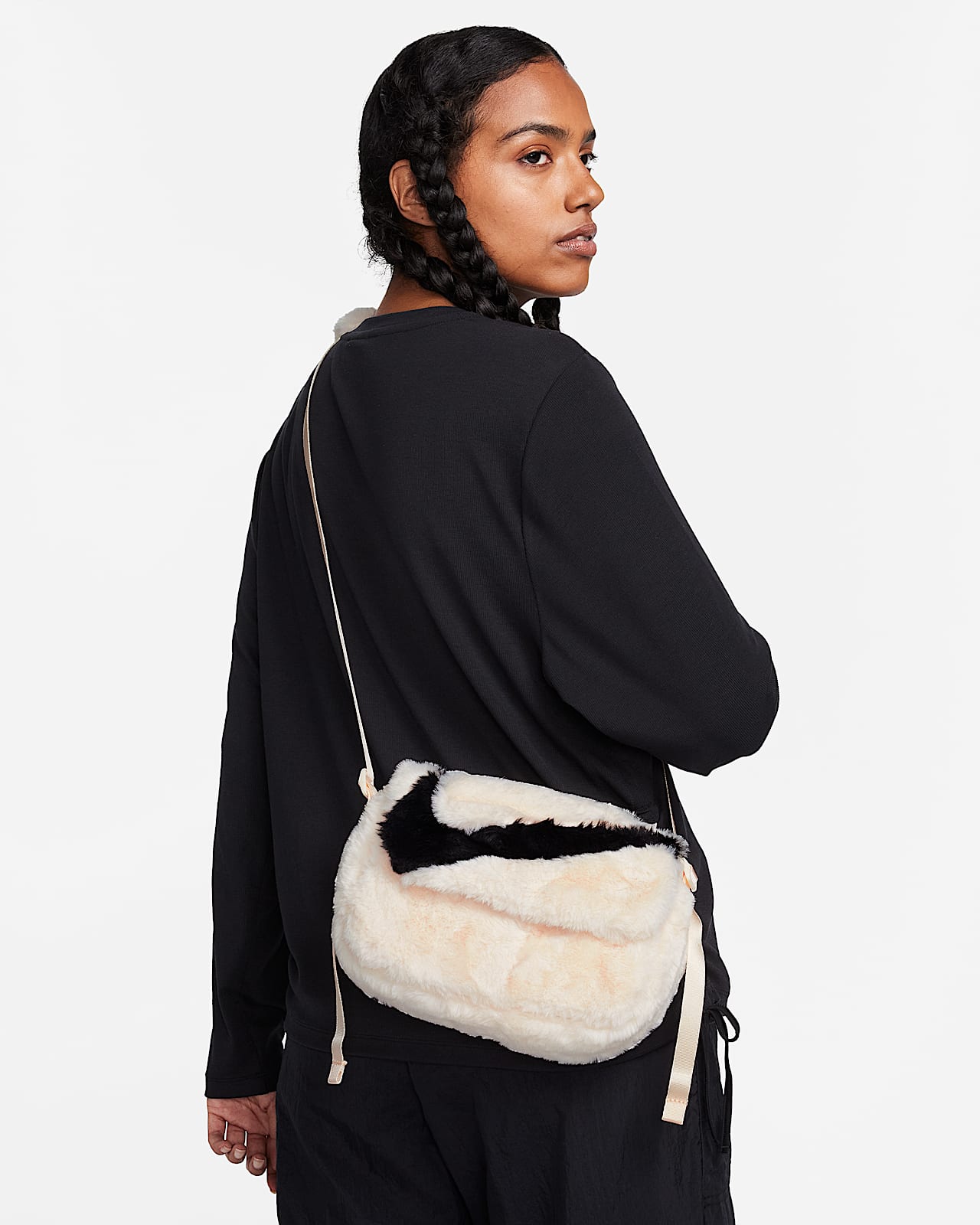 Nike Sportswear Futura 365 Faux Fur CrossBody Bag (1L). Nike UK