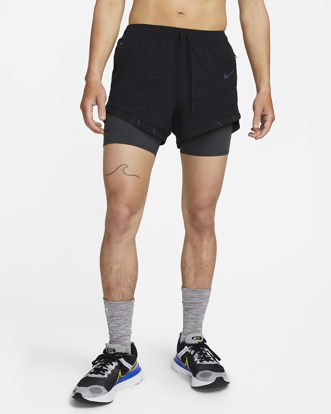 กางเกงวิ่งขาสั้น 3-in-1 Pinnacle ผู้ชาย Nike Dri-FIT Run Division