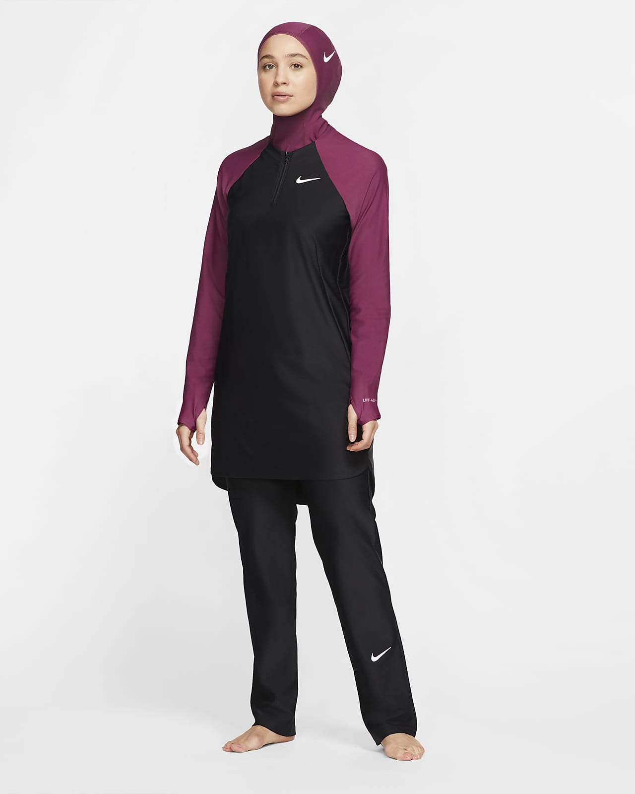 Fuldt dækkende Nike Victory-svømmeleggings med lige ben til kvinder