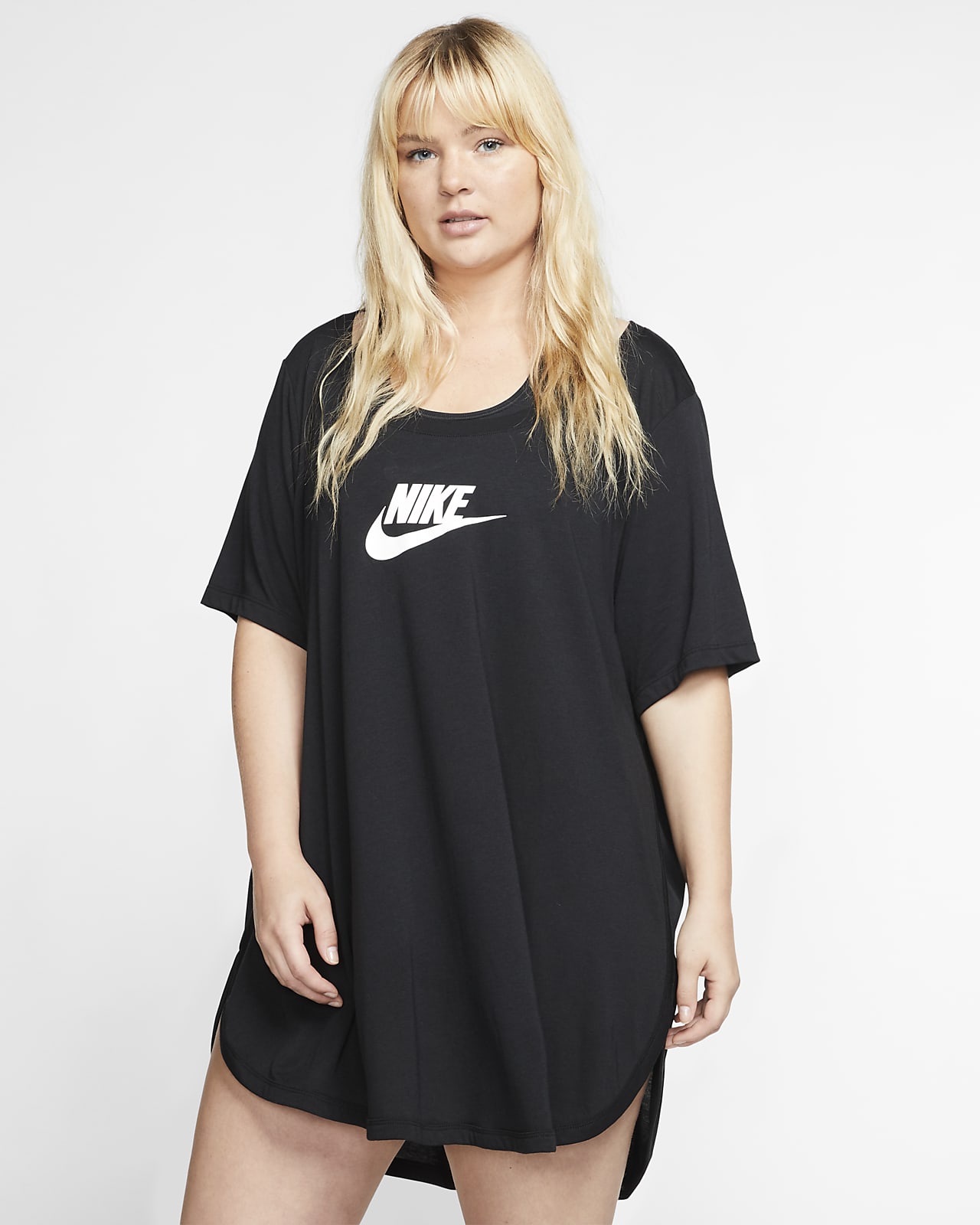 Nike Sportswear Essential Women's Tunic (Plus Size)