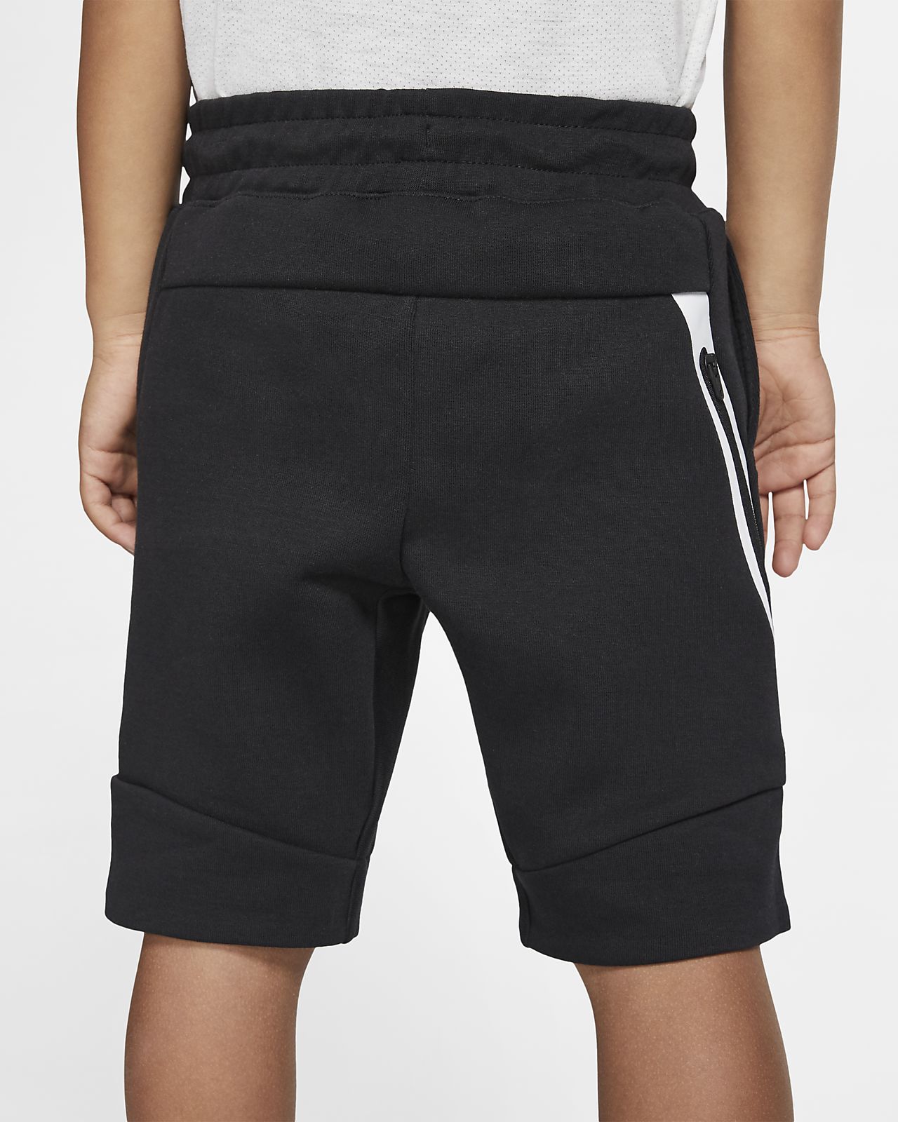 nike tech fleece shorts boys