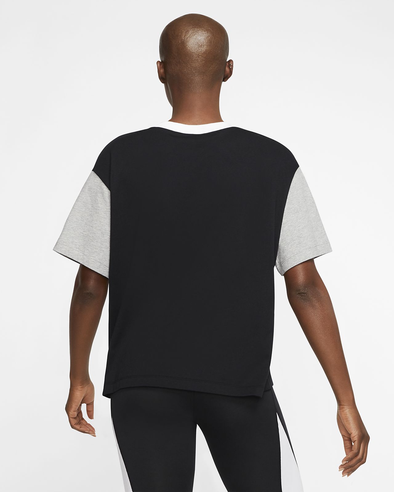 nike sportswear haut à manches courtes pour femme nike sportswear haut à manches courtes pour femme