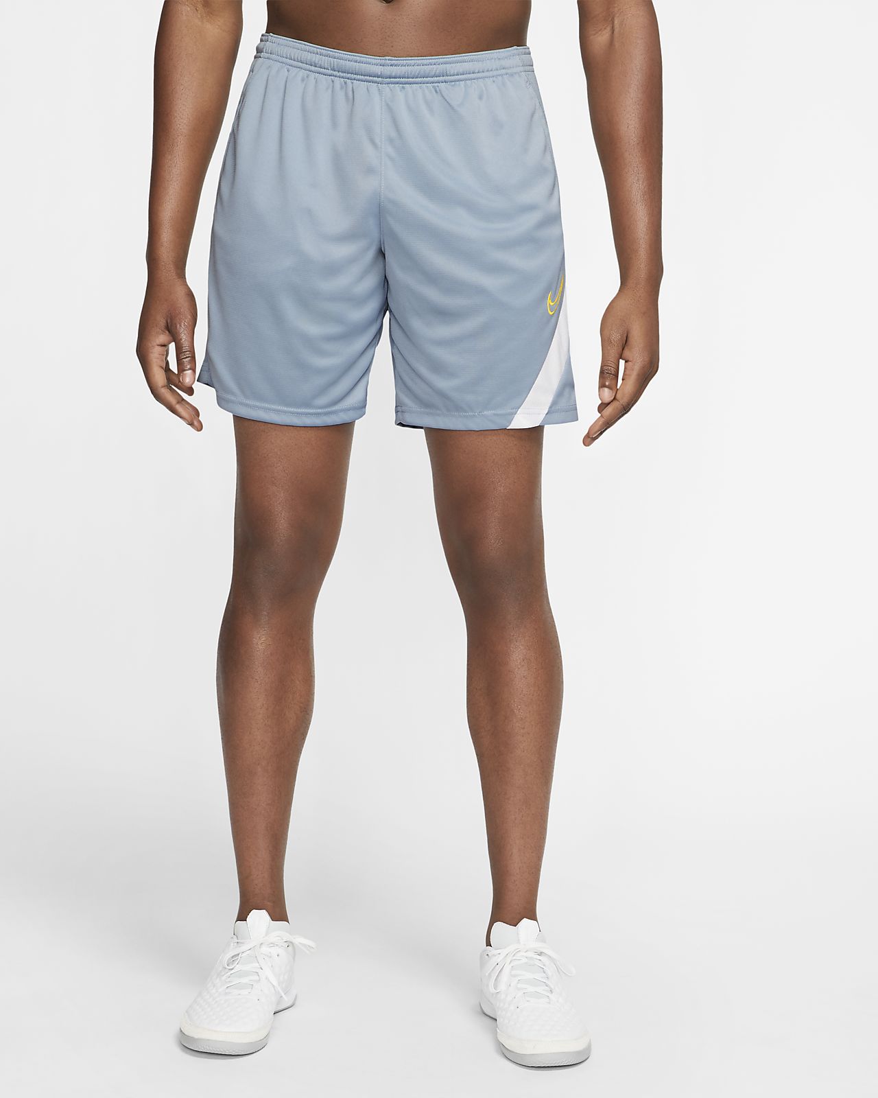 short nike dry academy