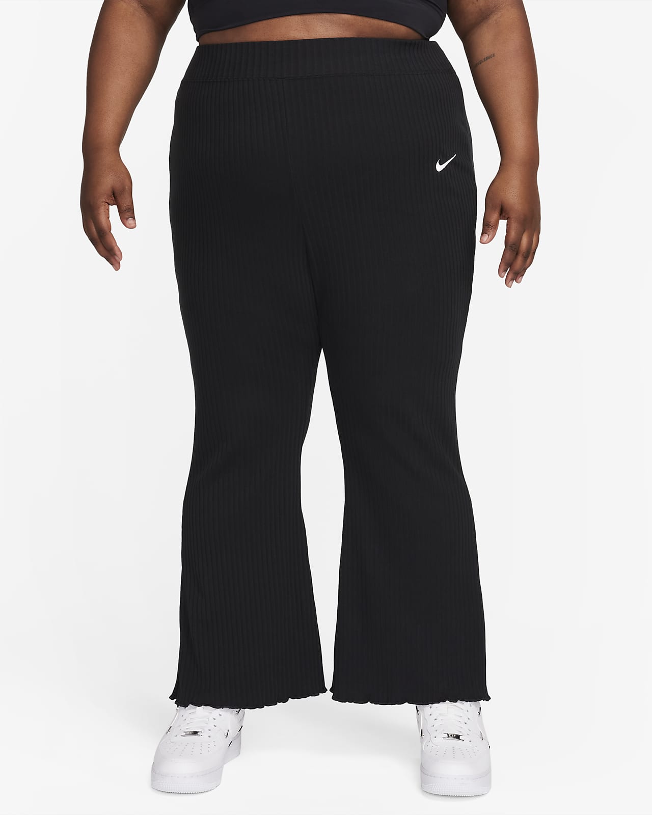 Nike Sportswear-jerseybukser i rib med høj talje til kvinder (plus size)