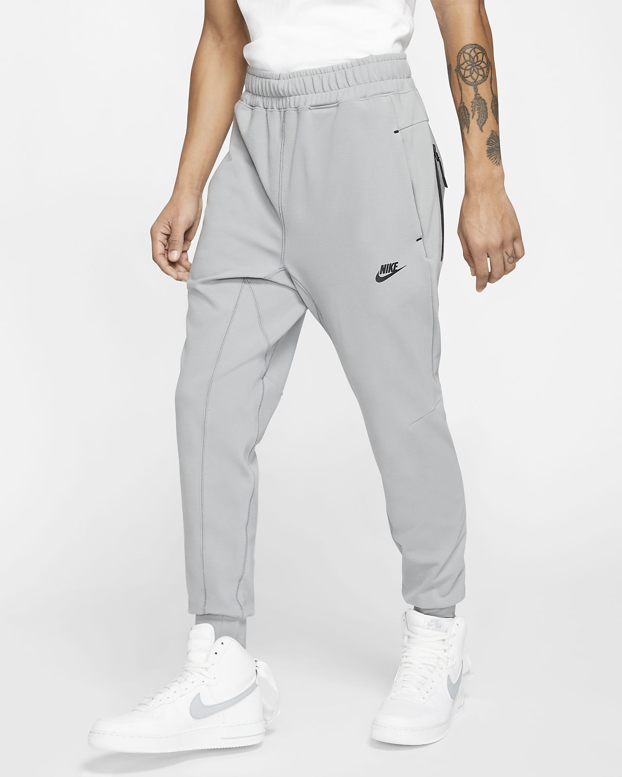 graphic joggers nike sportswear