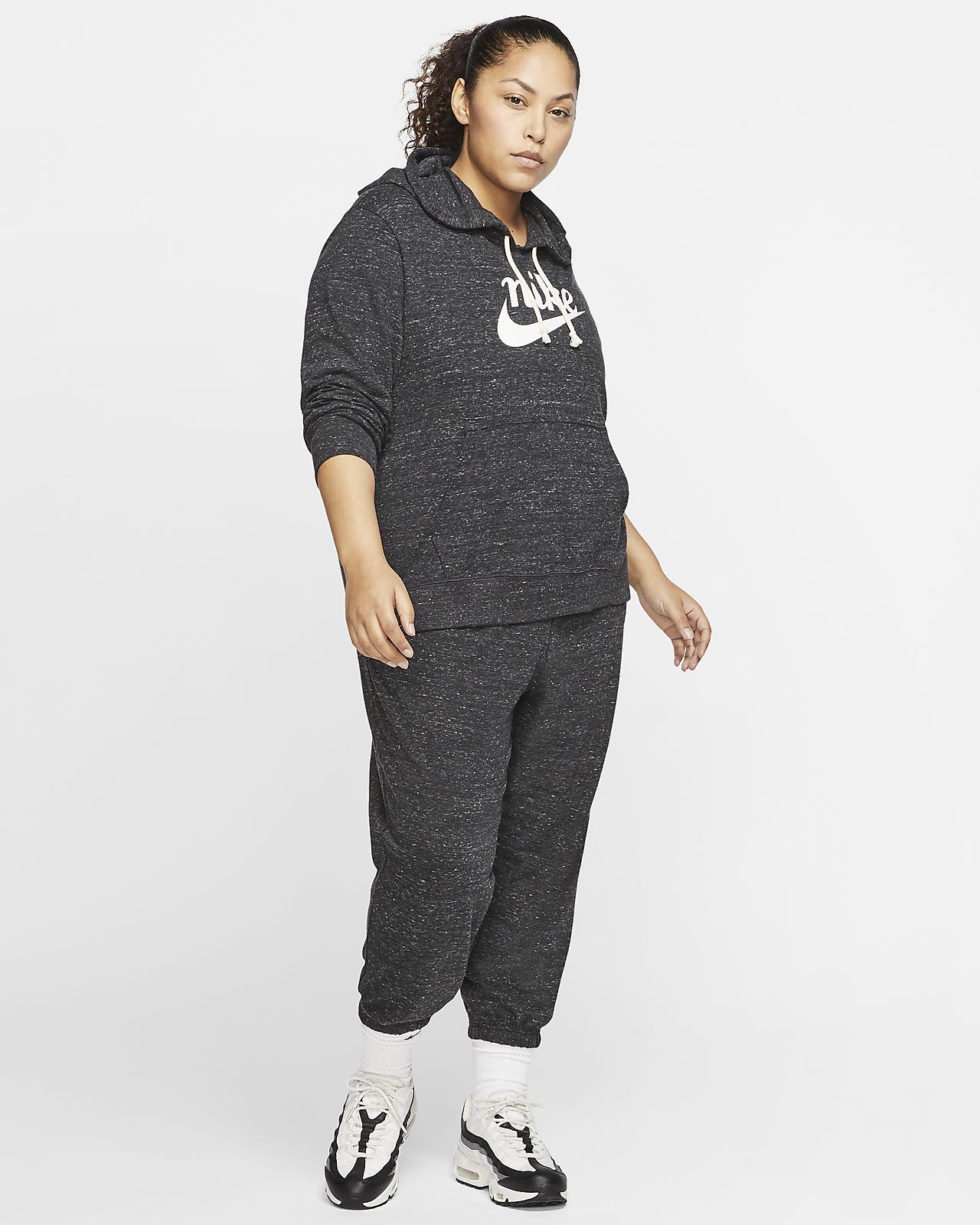 plus size nike capris