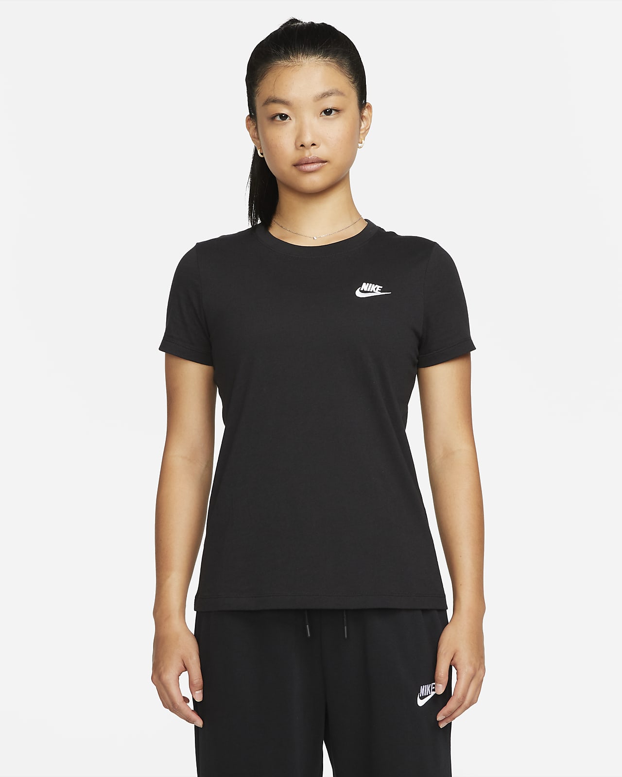 Nike Sportswear 女款 Club T 恤