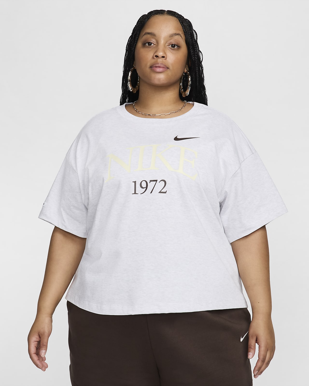 Playera para mujer (talla grande) Nike Sportswear Classic