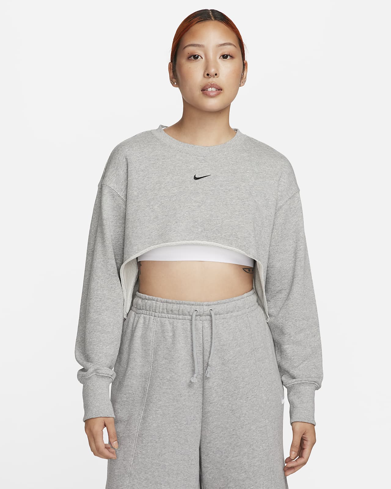เสื้อคอกลมเอวลอยผ้าเฟรนช์เทรีผู้หญิง Nike Sportswear