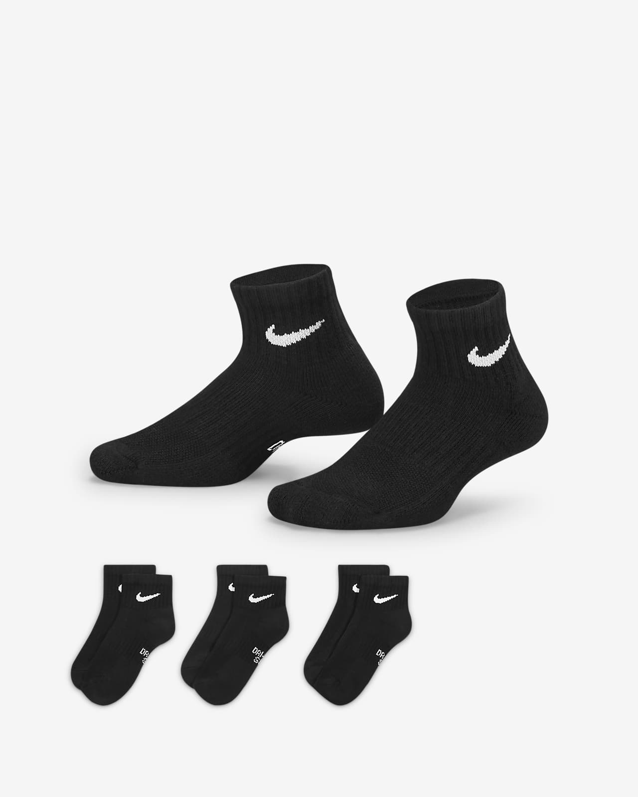 Κάλτσες μέχρι τον αστράγαλο με αντικραδασμική προστασία Nike Everyday για μεγάλα παιδιά (3 ζευγάρια)