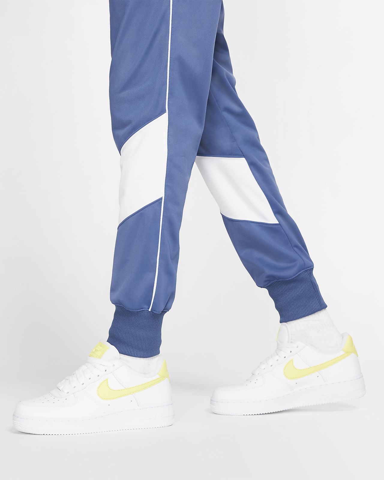 nike fitted track pants womens