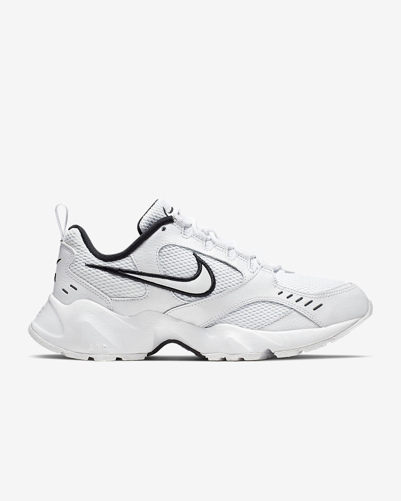 nike air heights trainers