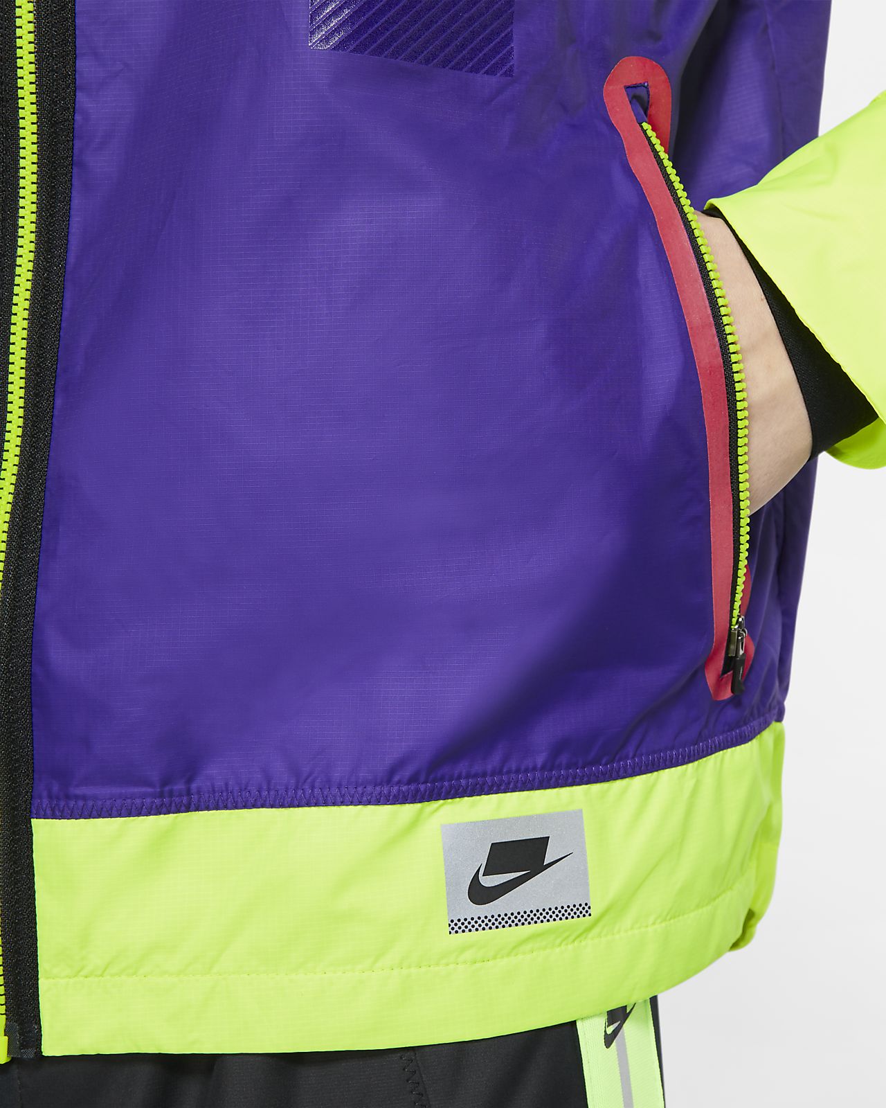 nike high visibility running jacket