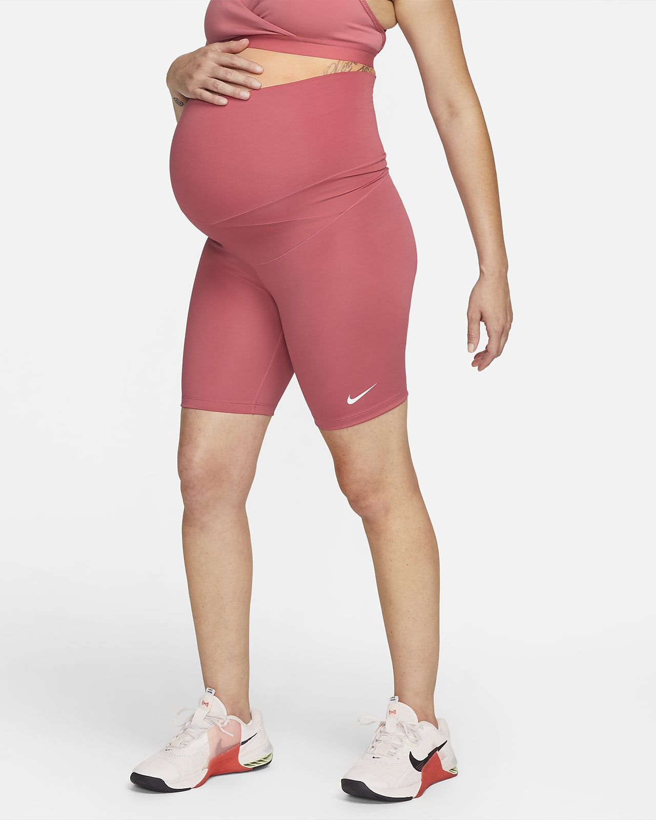 Shorts de maternidad de 18 cm para mujer Nike One (M)