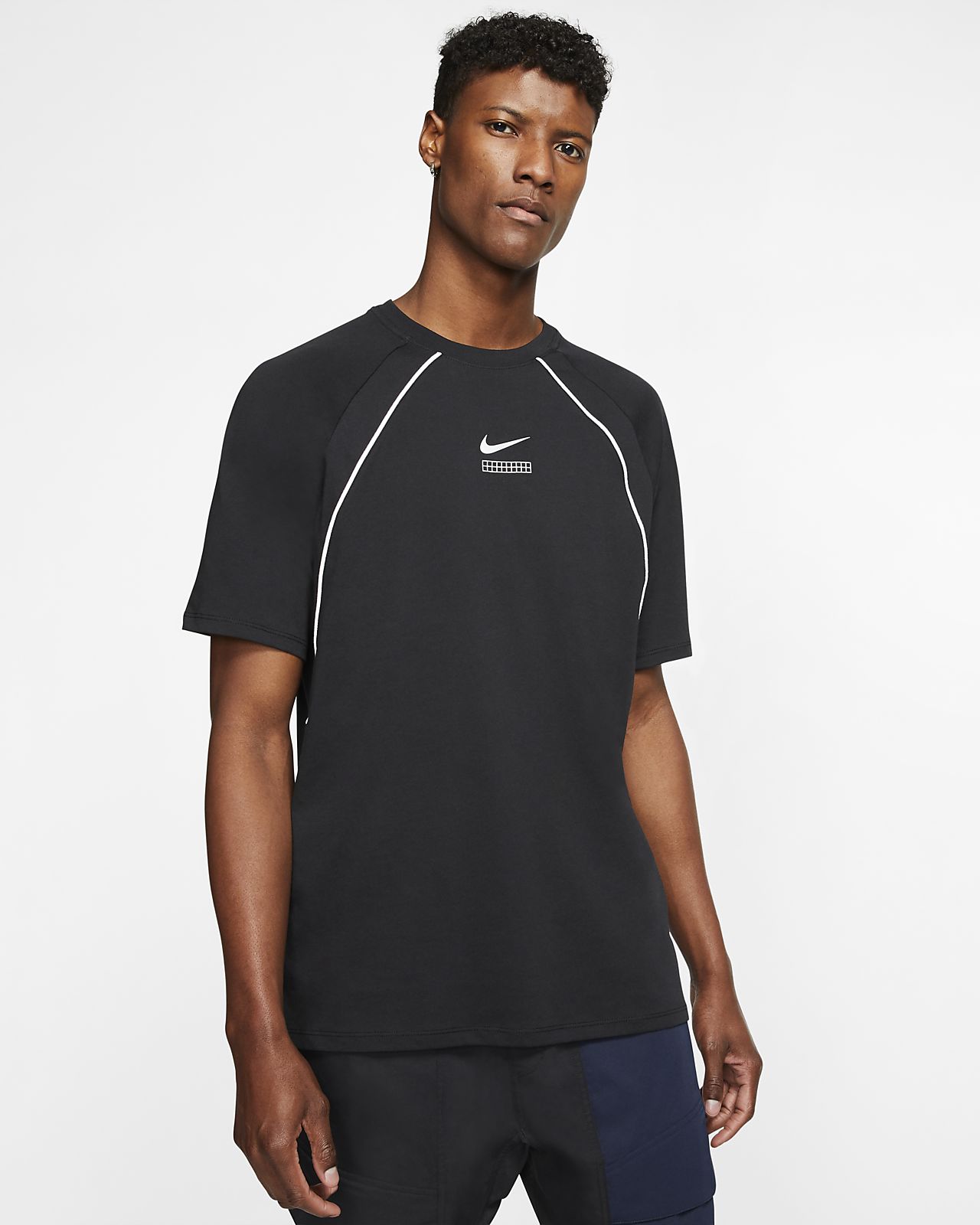 maglia nike sportswear
