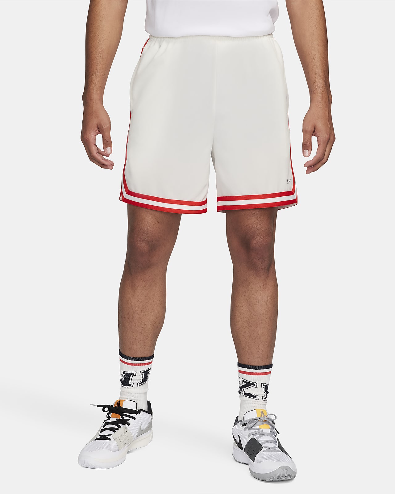 Shorts de básquetbol de tejido Woven UV Dri-FIT de 15 cm para hombre Nike DNA
