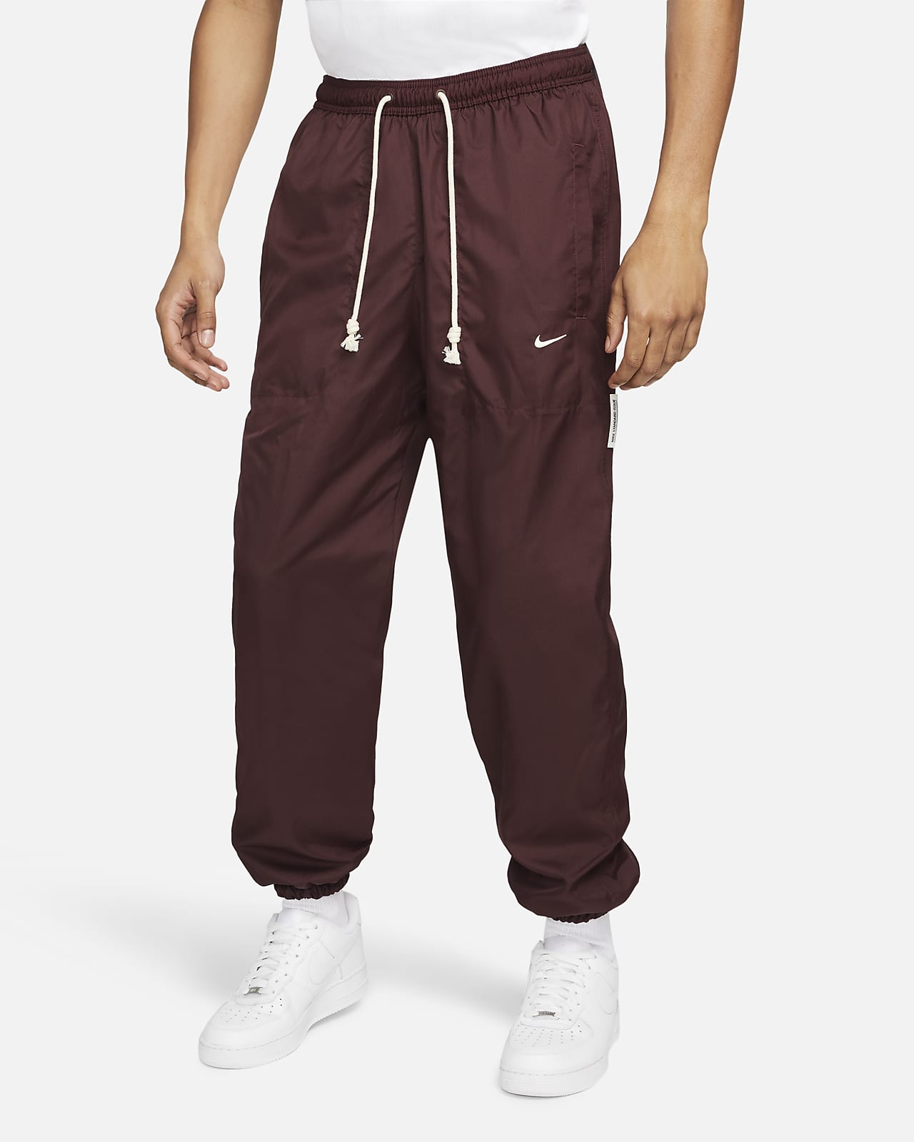 Nike Therma-FIT Standard Issue Men's Basketball Winterized Pants