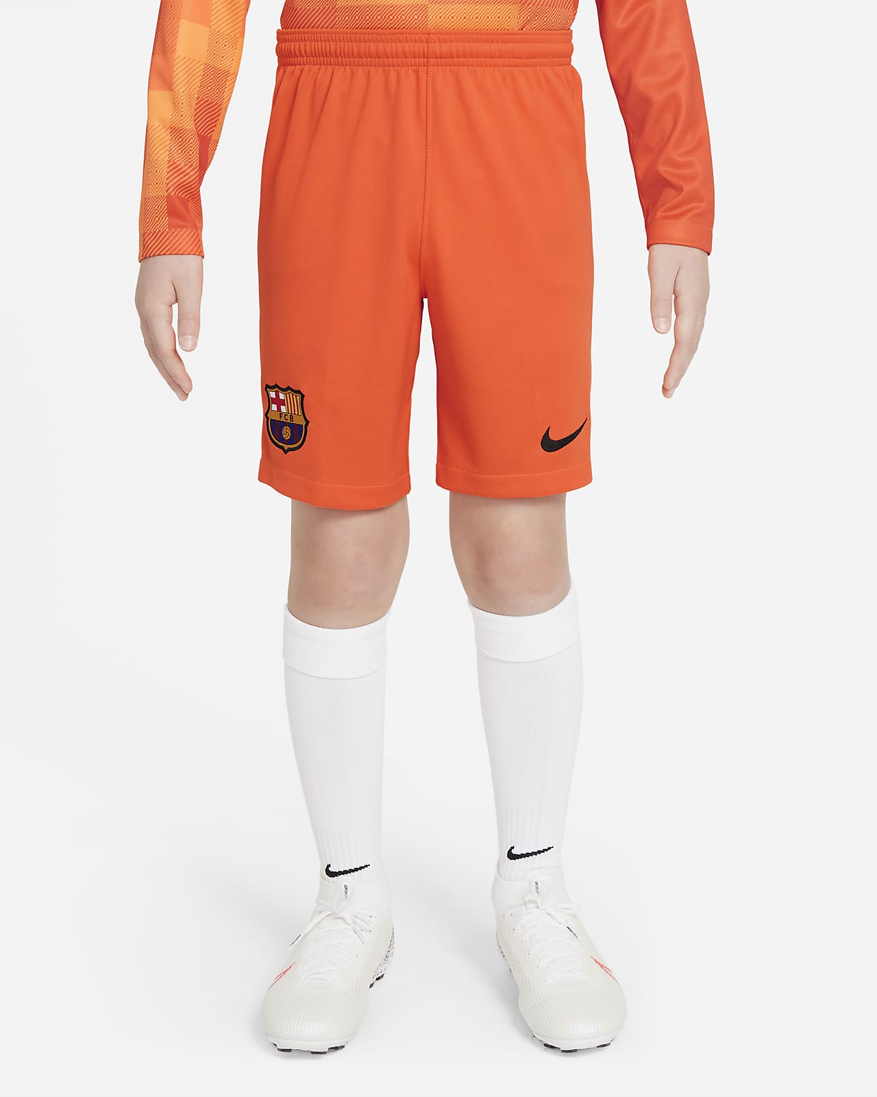 F.C. Barcelona 2021/22 Stadium Goalkeeper Older Kids' Football Shorts