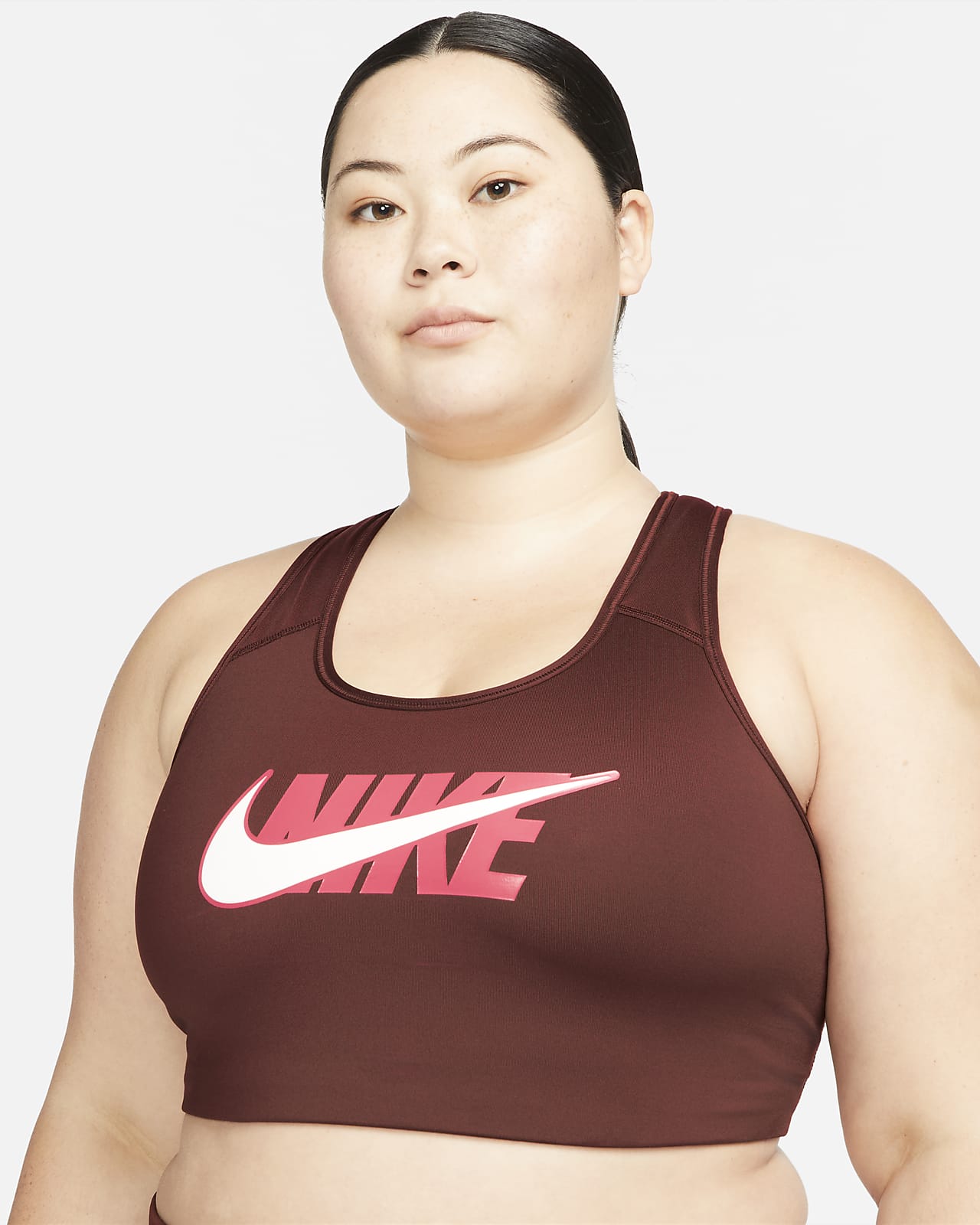 Bra deportivo sin acolchado de media sujeción talla grande para mujer Nike Dri-FIT Swoosh Icon Clash
