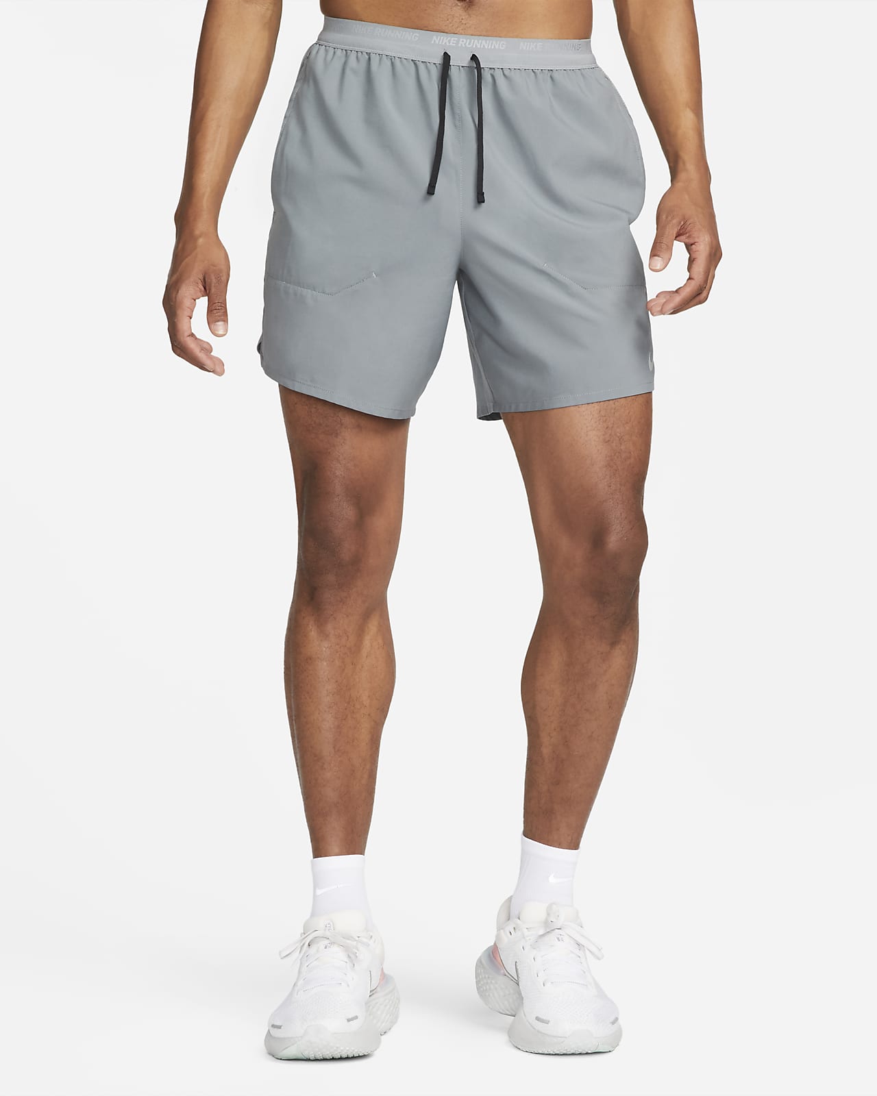 Shorts de running sin forro Dri-FIT de 18 cm para hombre Nike Stride