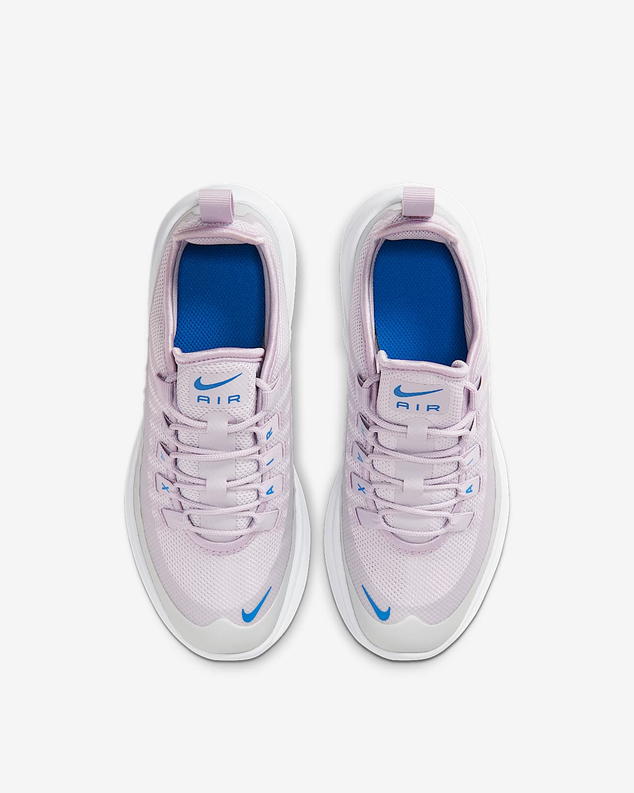 nike axis junior