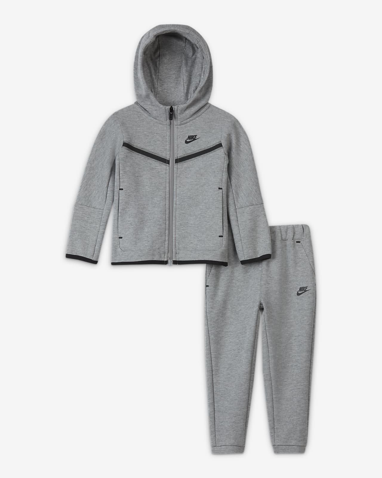 Nike Sportswear Tech Fleece Set aus Hoodie und Hose für Babys (12 bis 24 Monate)